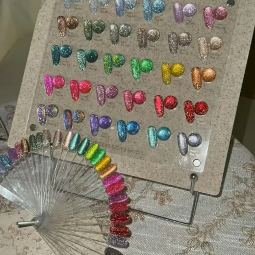 JIAO YAN SHE NEON DIAMOND CATEYE - 30 COLOR